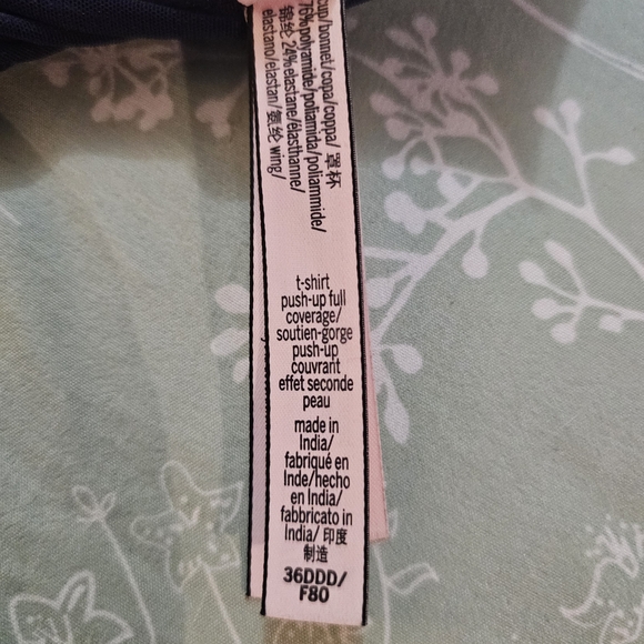 Victoria's Secret Navy Racer Back Bra With Gold Letters Size 36DDD - Picture 15 of 16